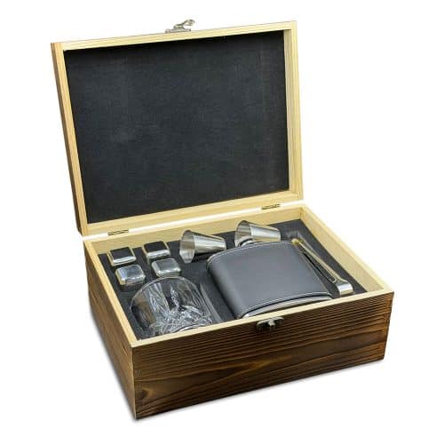 The Master Distiller Hip Flask Box Set - Perfect Menโs Gift